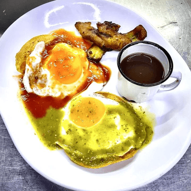 Huevos Divorciados