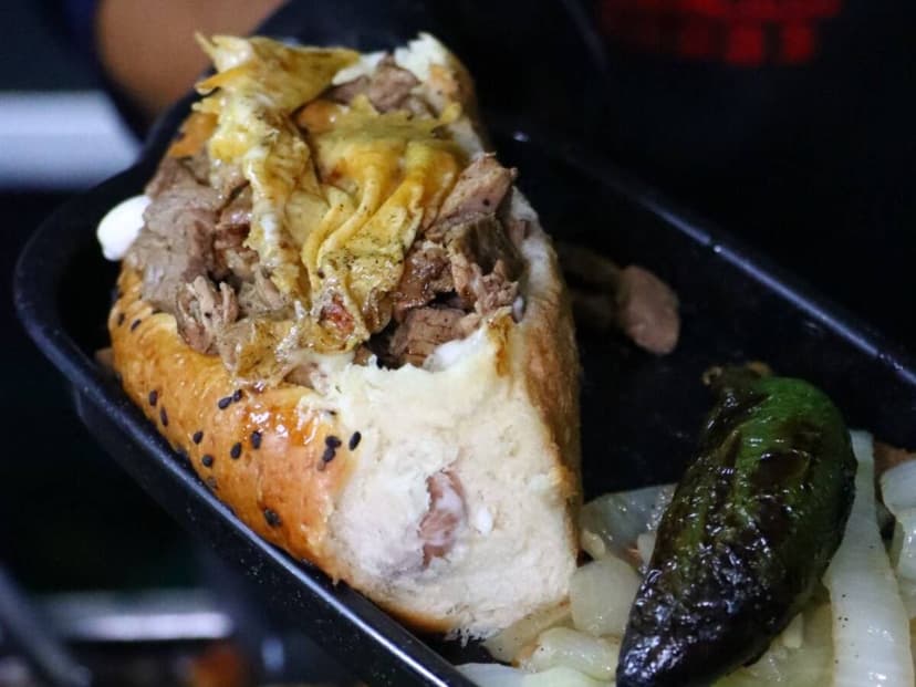 Hot Dog's Toro Bravo