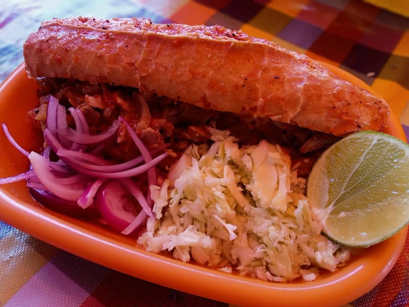 Tortas Ahogadas y Tacos de Carnitas Memo’s