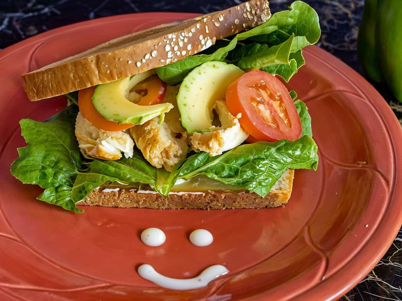 Jugo y Sandwiche La Vid