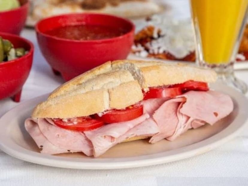 Lonches el Güero (Suc Manuel Acuña)