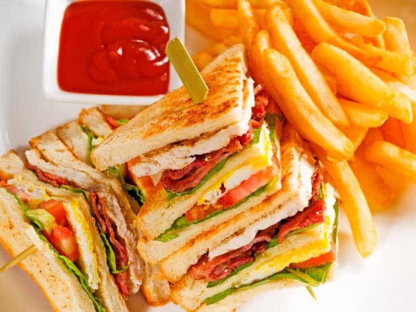 CLUB SANDWICHES