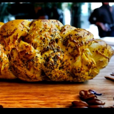 Pan Relleno con Carne Mechada 175g relleno