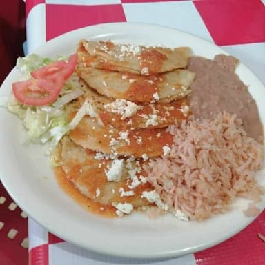 Entomatadas