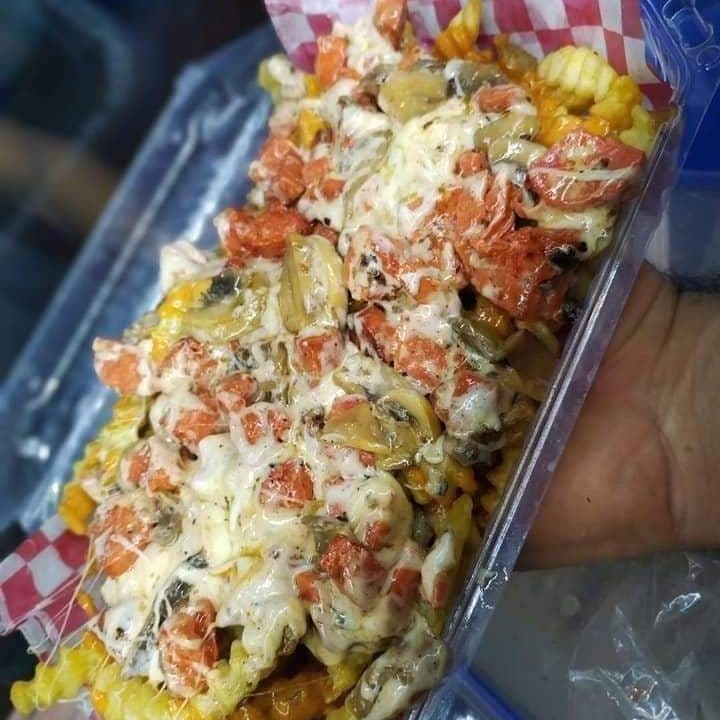 Papanachos.