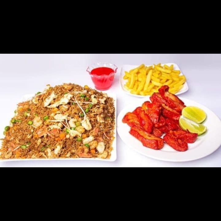 Arroz chino con costilla ahumada para cinco person