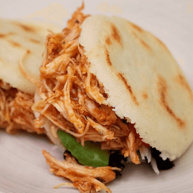 Arepa con Pollo