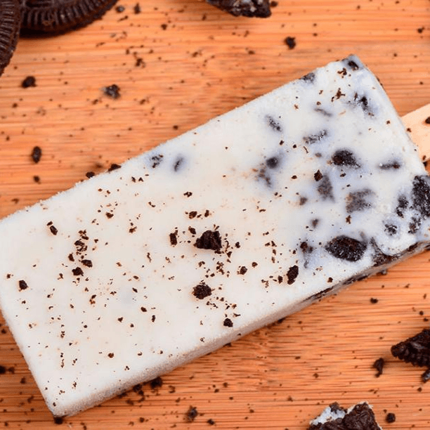 Paleta de galleta oreo