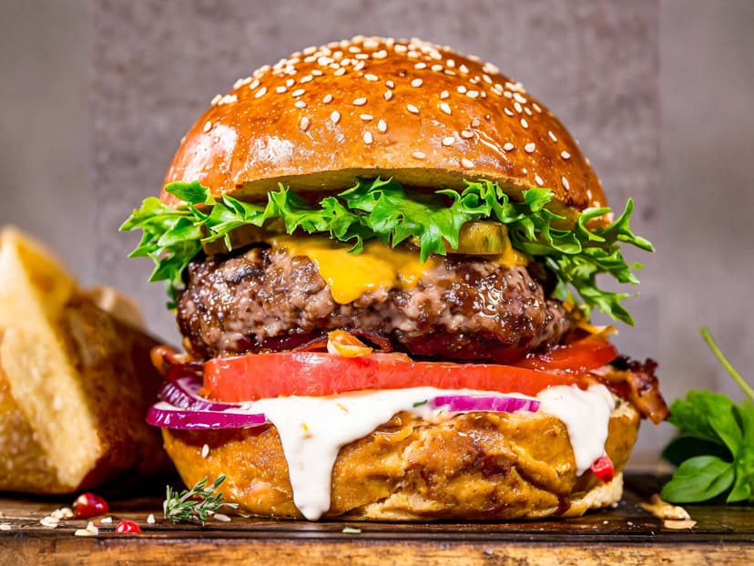 HAMBURGUESAS "LIA"