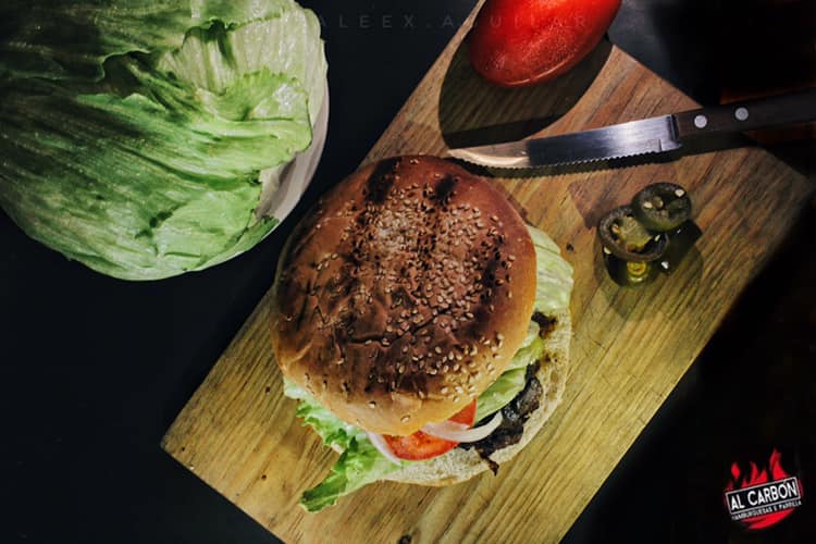 AL CARBÓN HAMBURGUESAS & PARILLA CENTRO