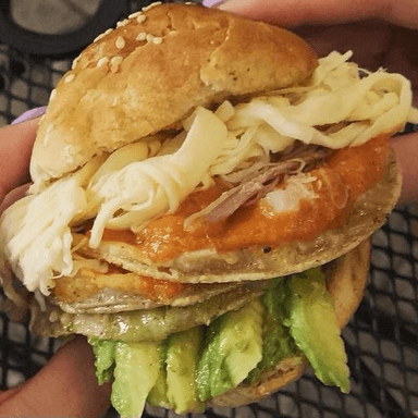 Cemita de Chalupas