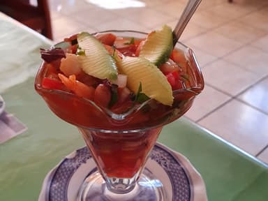 combo coctel chico+tostada