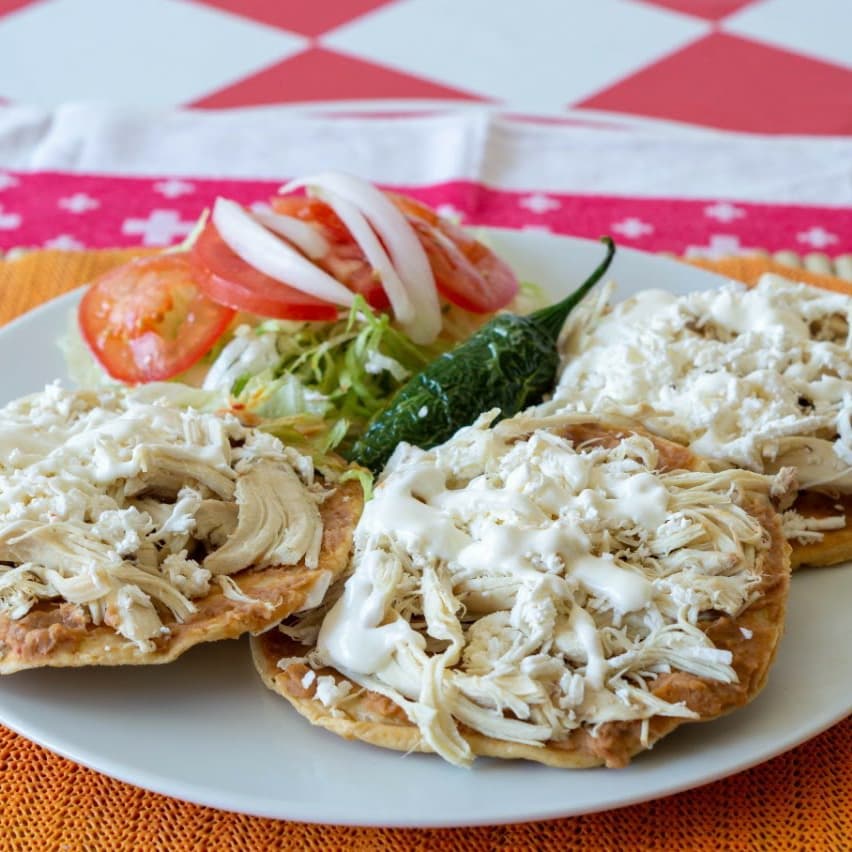 Tostadas de Pollo