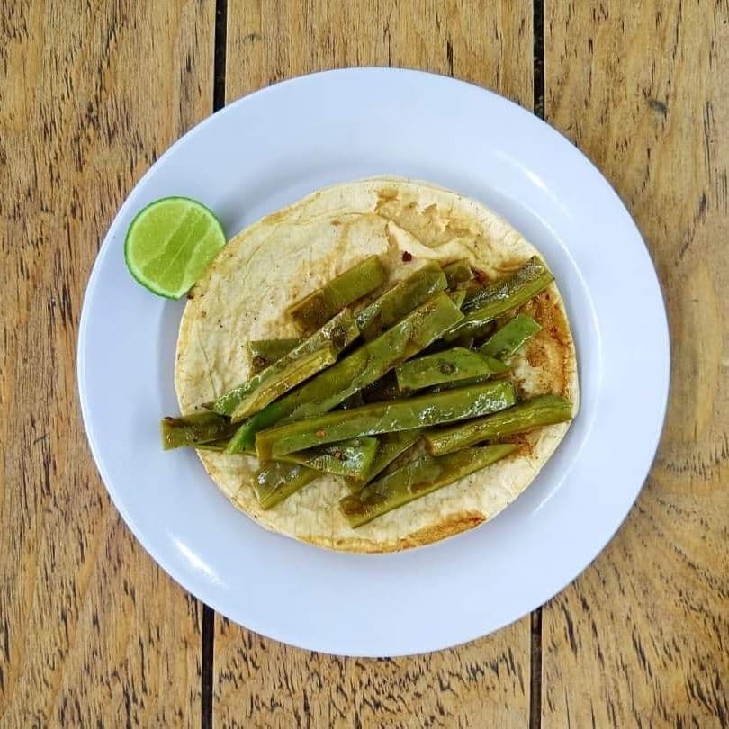 Taco de Nopales