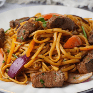 Tallarín Saltado de Carne