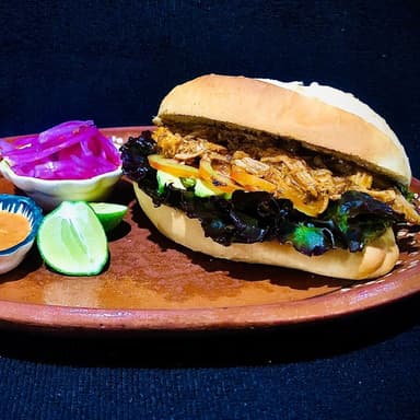 Torta de Cochinita