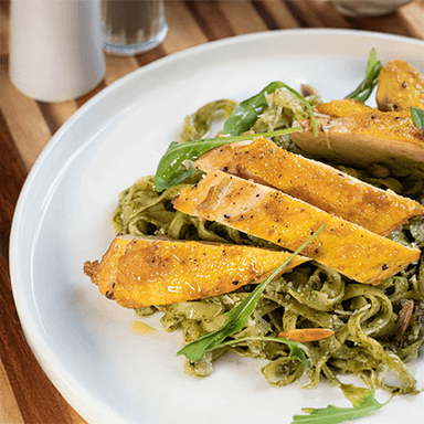 Fetuccini al Pesto de Pepita & Pollo
