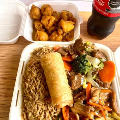 Paquete de Comida China 3 + Refresco