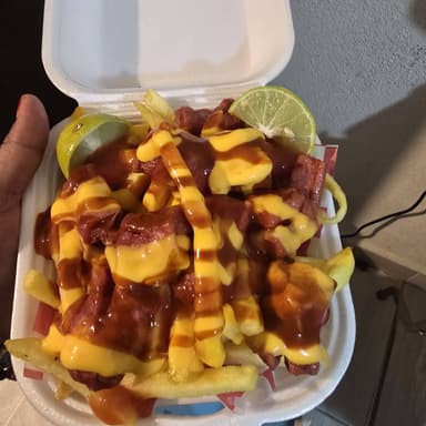 Salchipapas