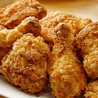 Bandeja con Pollo Broaster