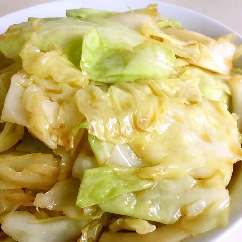 手撕包菜 Repollo rallado