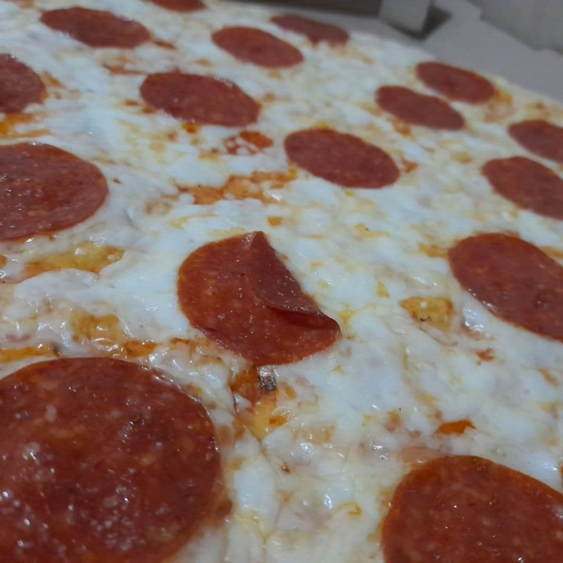 PIZZA PEPERONI (10 PIEZAS)