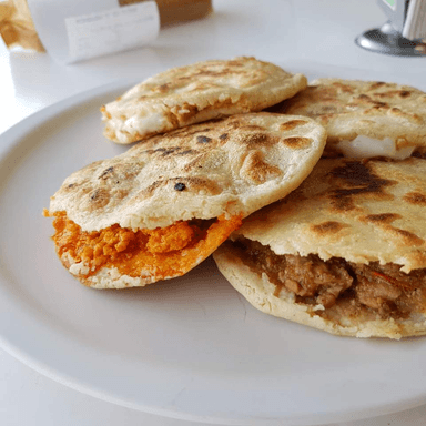 GORDITAS RELLENAS ESTILO DURANGO