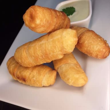 Tequeños Jamón y Queso
