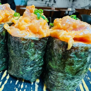 Gunkan Bonito