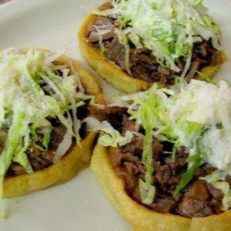 Sopes Tradicional