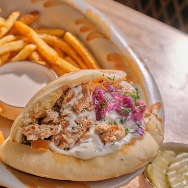 Shawarma Pan Pita Griego