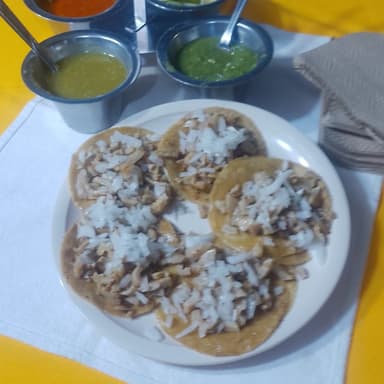 Orden de 5 Tacos Suadero ASADO