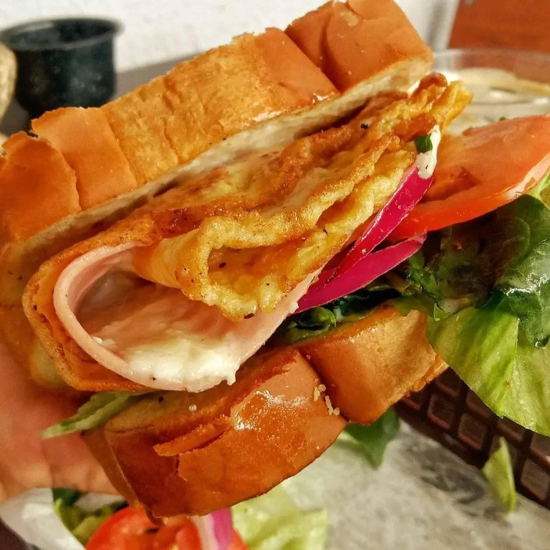 Club Omelett Sandwich.