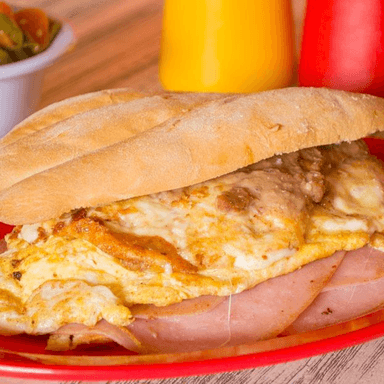 Torta de jamón con huevo