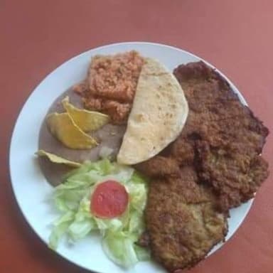 Milanesa de Res Empanizada