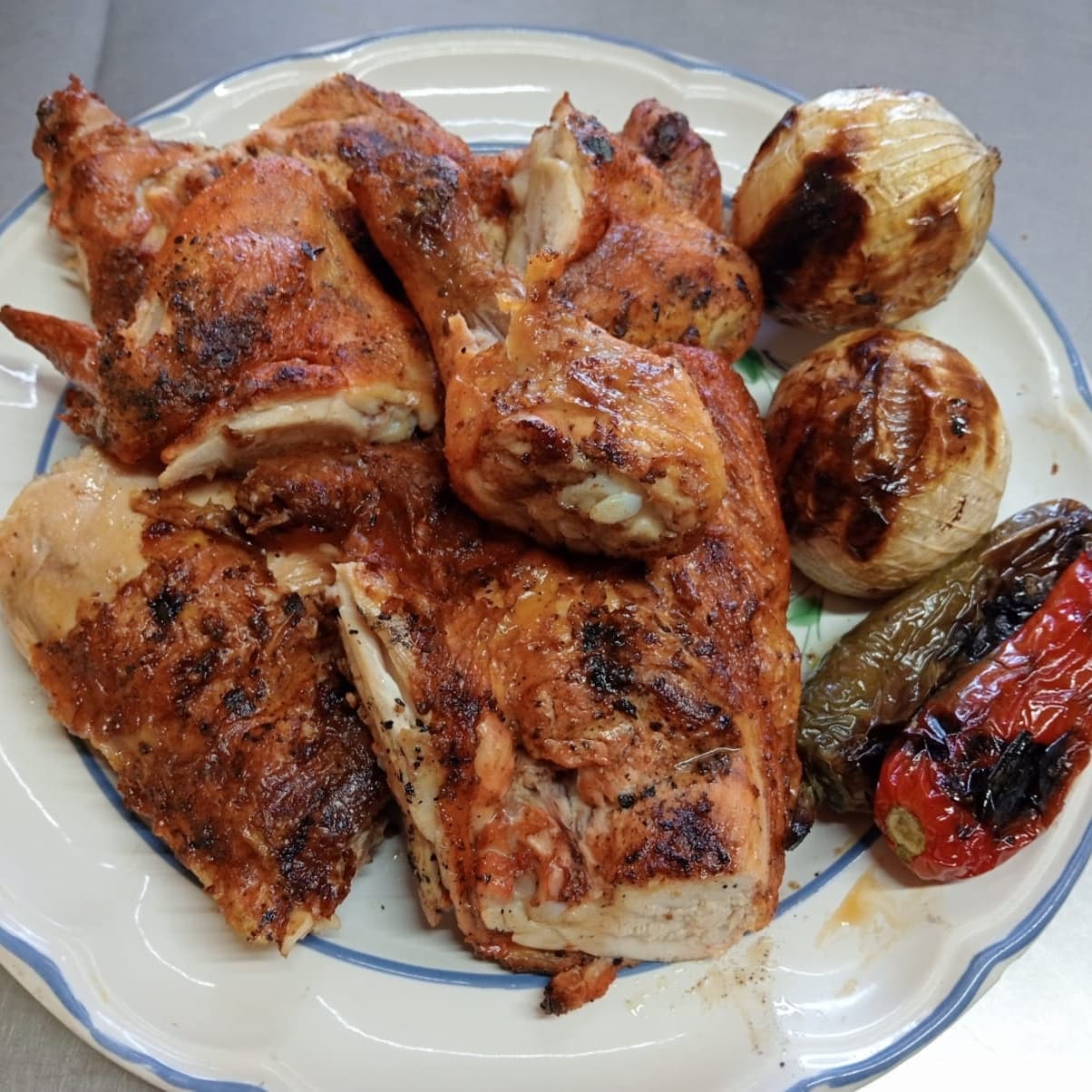 Combo-Medio Pollo con Tortillas
