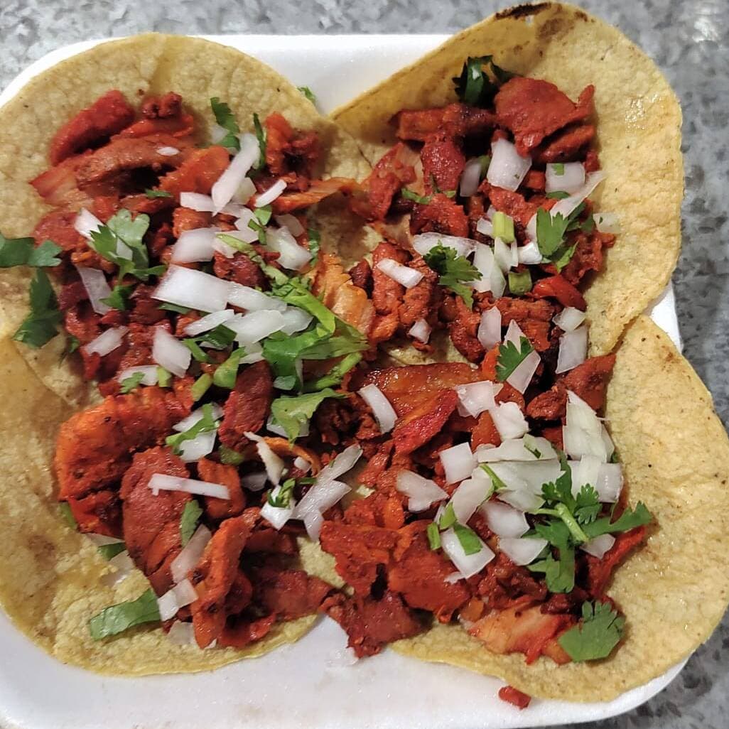 Taco de Pastor con Tortilla de Maíz