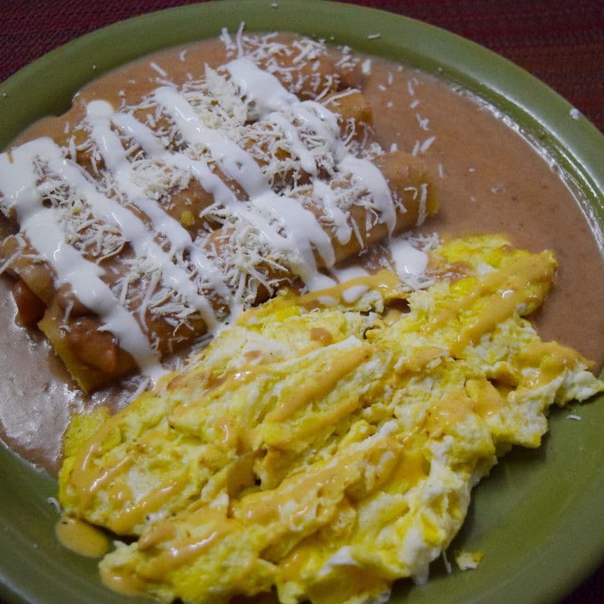 Desayuno Los Rosales