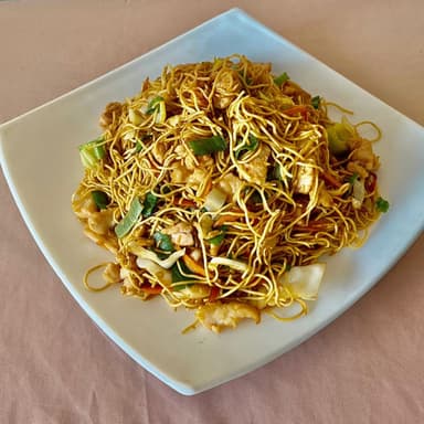 Chop Suey Seco con Pollo ( Medio )