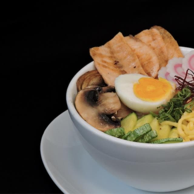 Ramen de Salmón