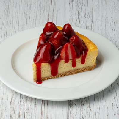 Pastel de queso con fresas