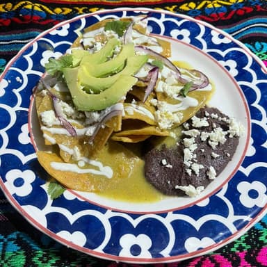 CHILAQUILES VERDES-CON HUEVO