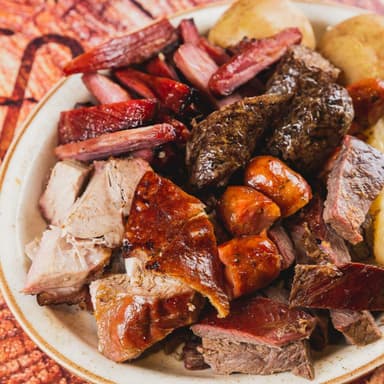 Promoción 3 Carnes Cerdo Al Barril 600 G