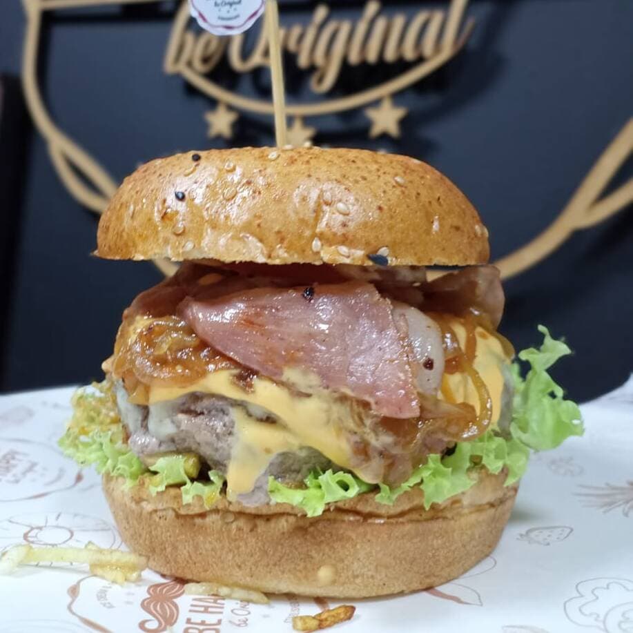 Happy Burger