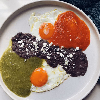 Huevos Divorciados