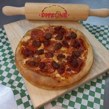 Pizza Mediana Carnivora