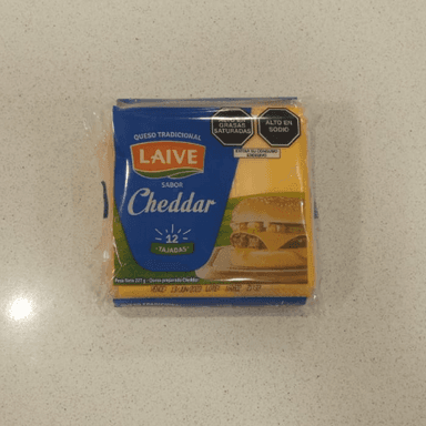 Queso Cheddar Laive