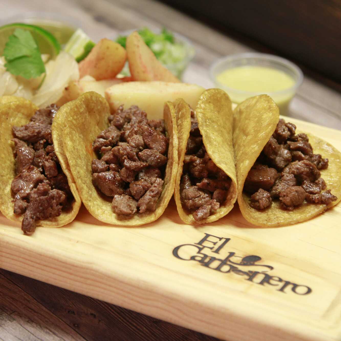 TACOS DE CARNE ASADA