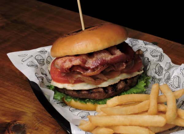 Burger Sirloin con tocino