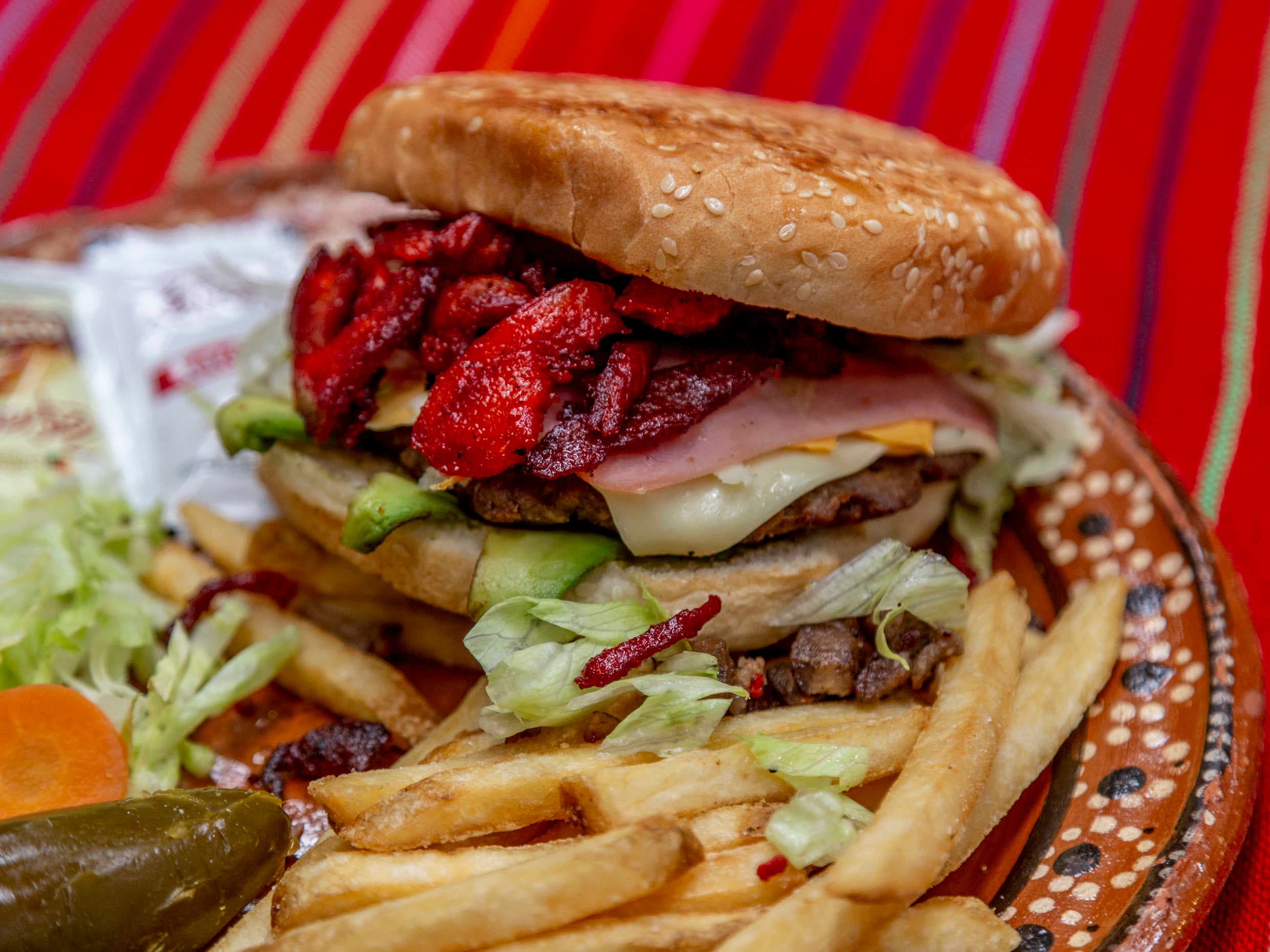 TrompoBurger